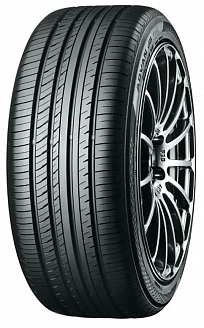 Шина Yokohama Advan Decibel V552 245/40 R20 99W